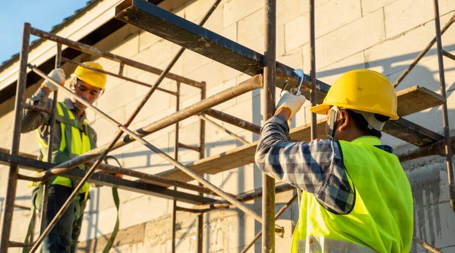 Professional fairlawn roofing services in Wayland, OH